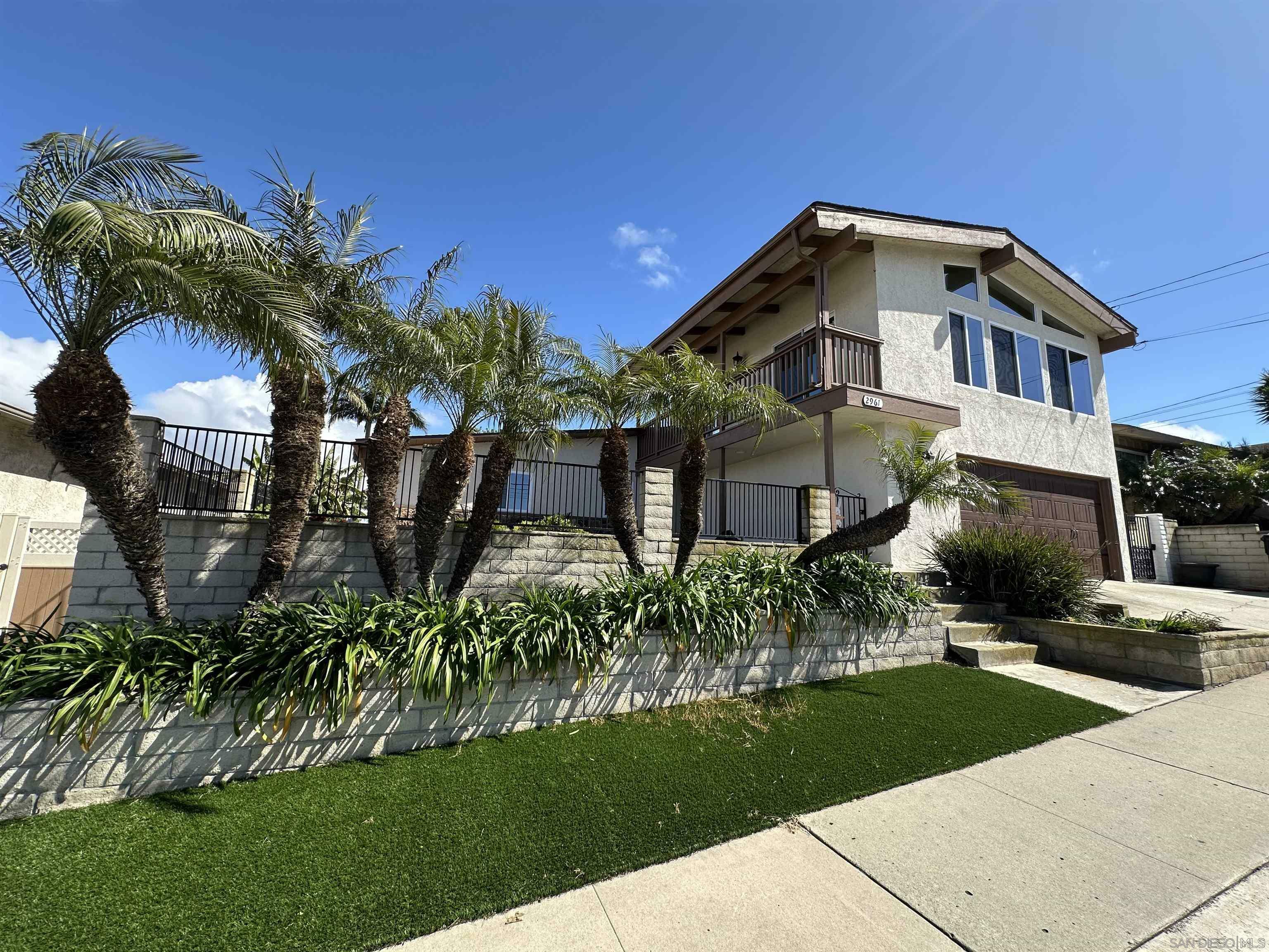 Property Photo:  2961 Poinsettia Dr  CA 92106 