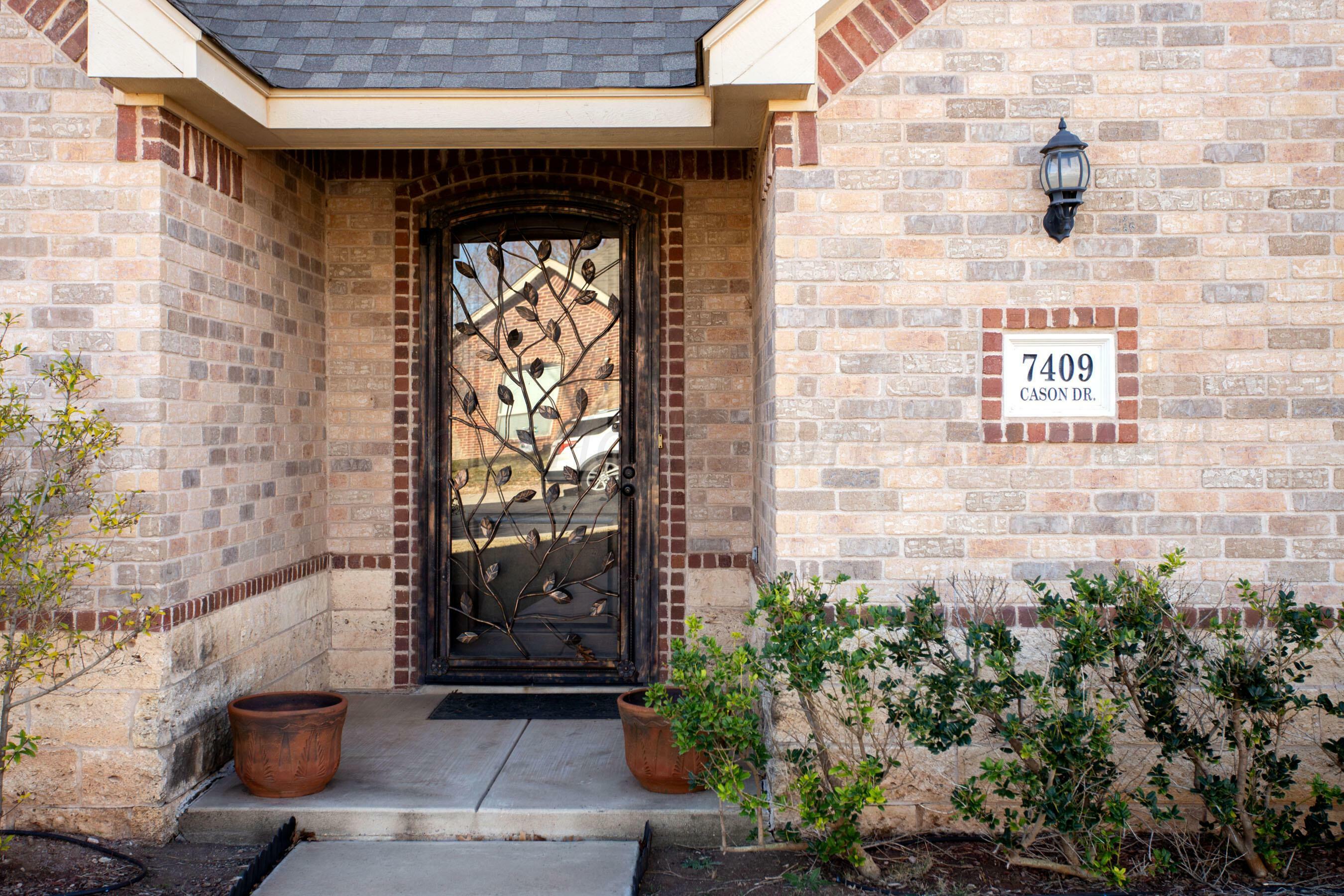 Property Photo: 7409 Cason Drive TX 79119-6215