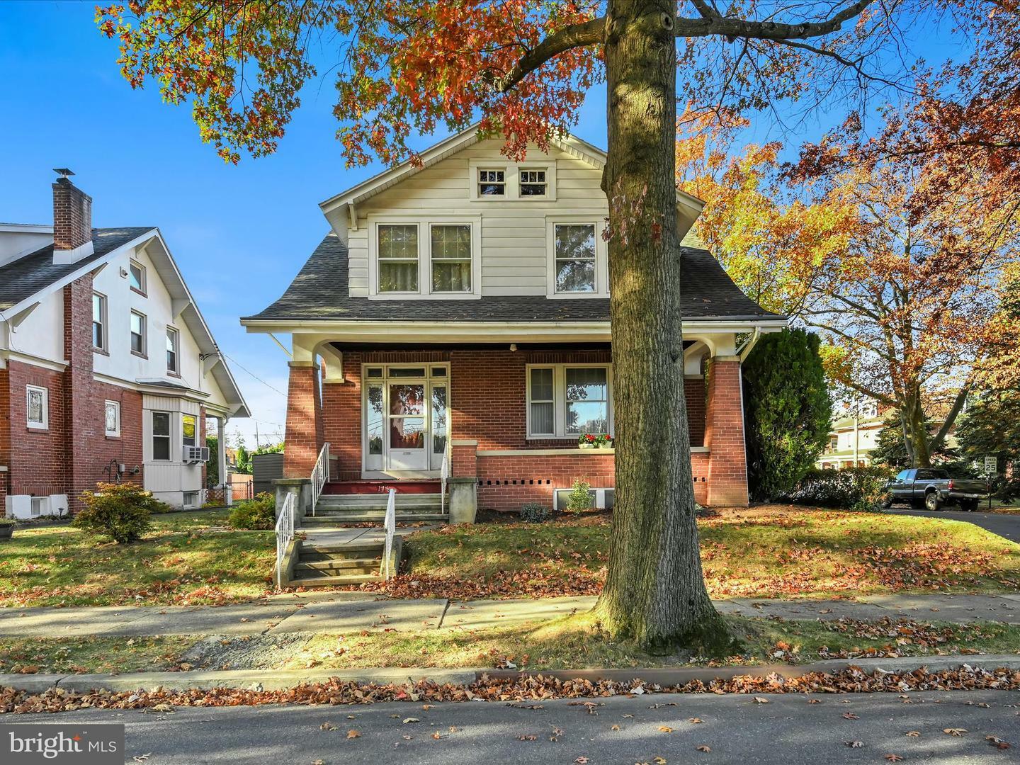 Property Photo:  116 State Street  PA 19607 