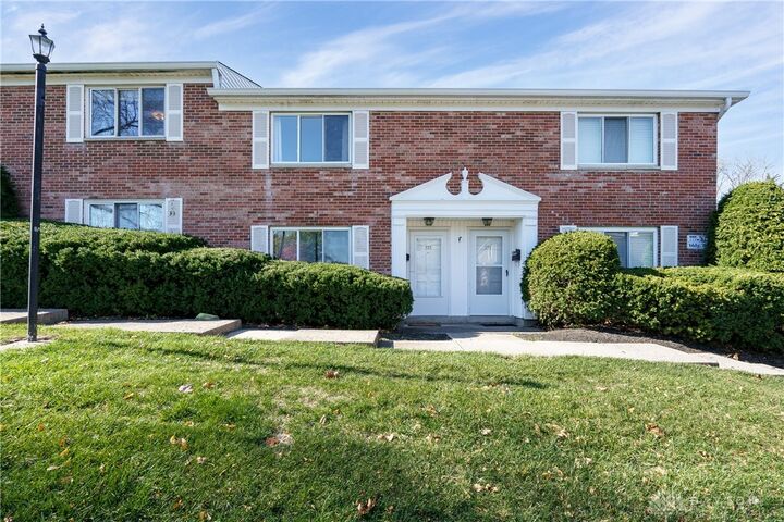 775 Clareridge Lane  Centerville OH 45458 photo
