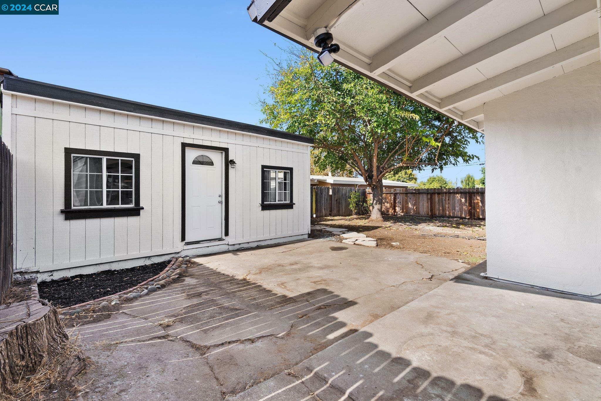 Property Photo:  2403 Diablo Ave  CA 94509 