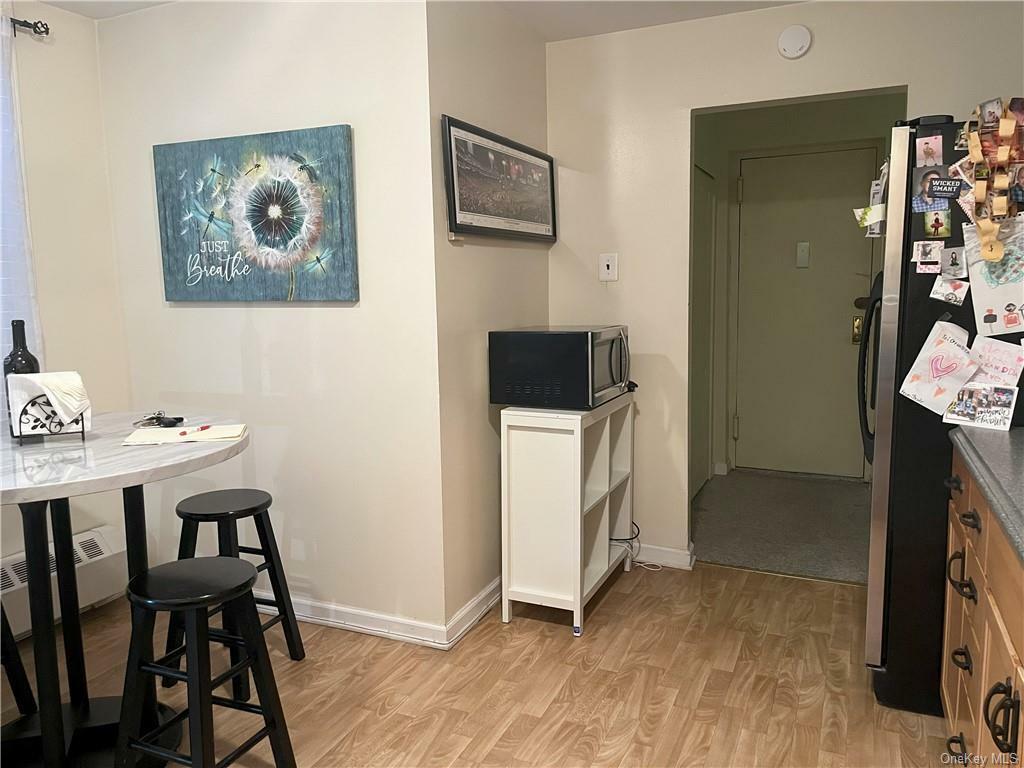 Property Photo:  37 Summit Avenue 4F  NY 10573 