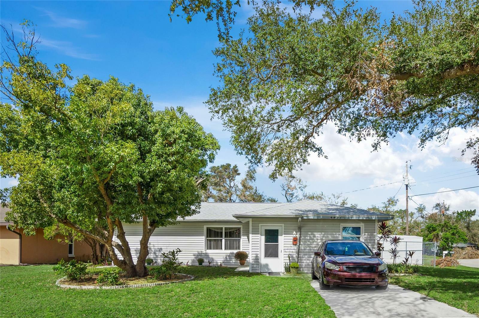 Property Photo:  4457 Brooksdale Drive  FL 34232 