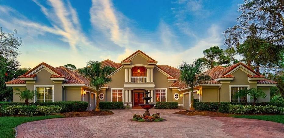 Property Photo:  854 Macewen Drive  FL 34229 