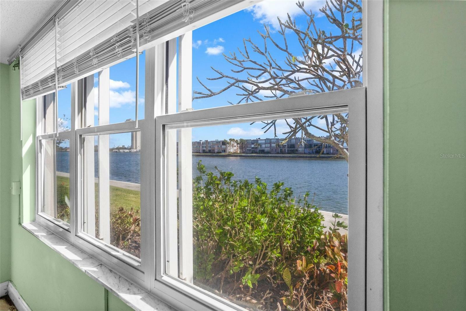 Property Photo: 7625 Sun Island Drive S 101 FL 33707