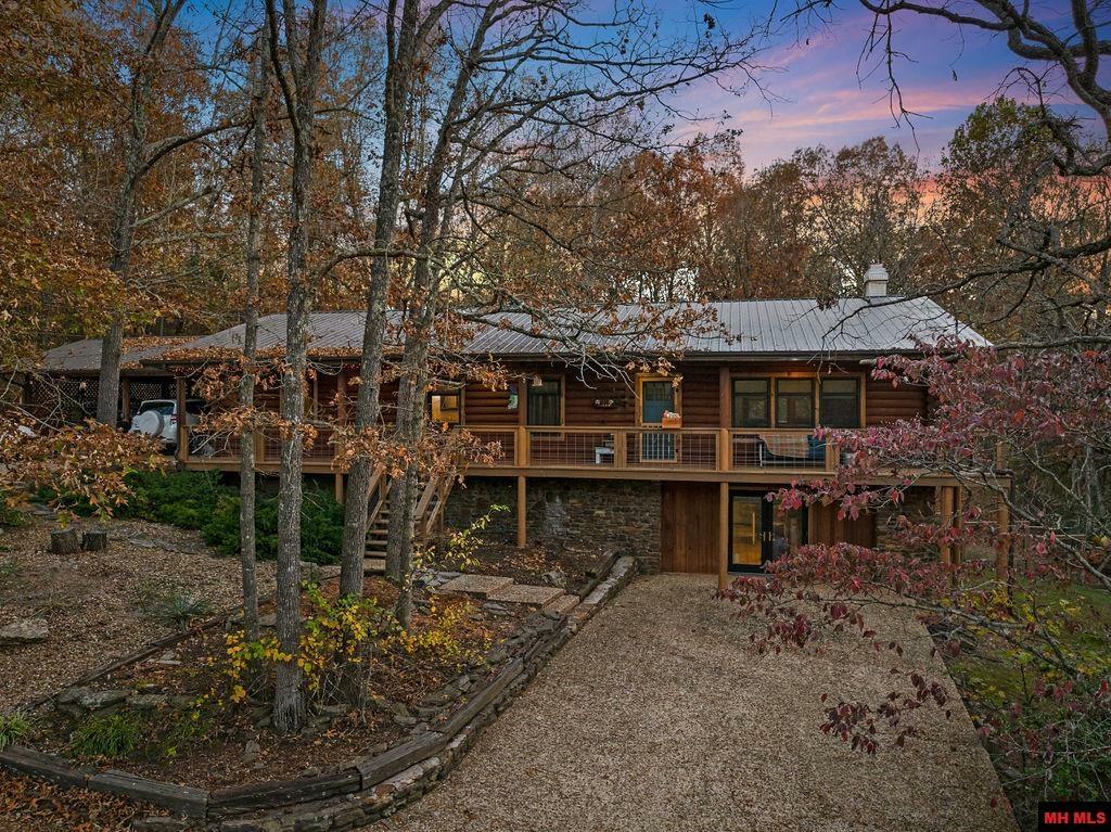 Property Photo: 88 Cr 454 AR 72653
