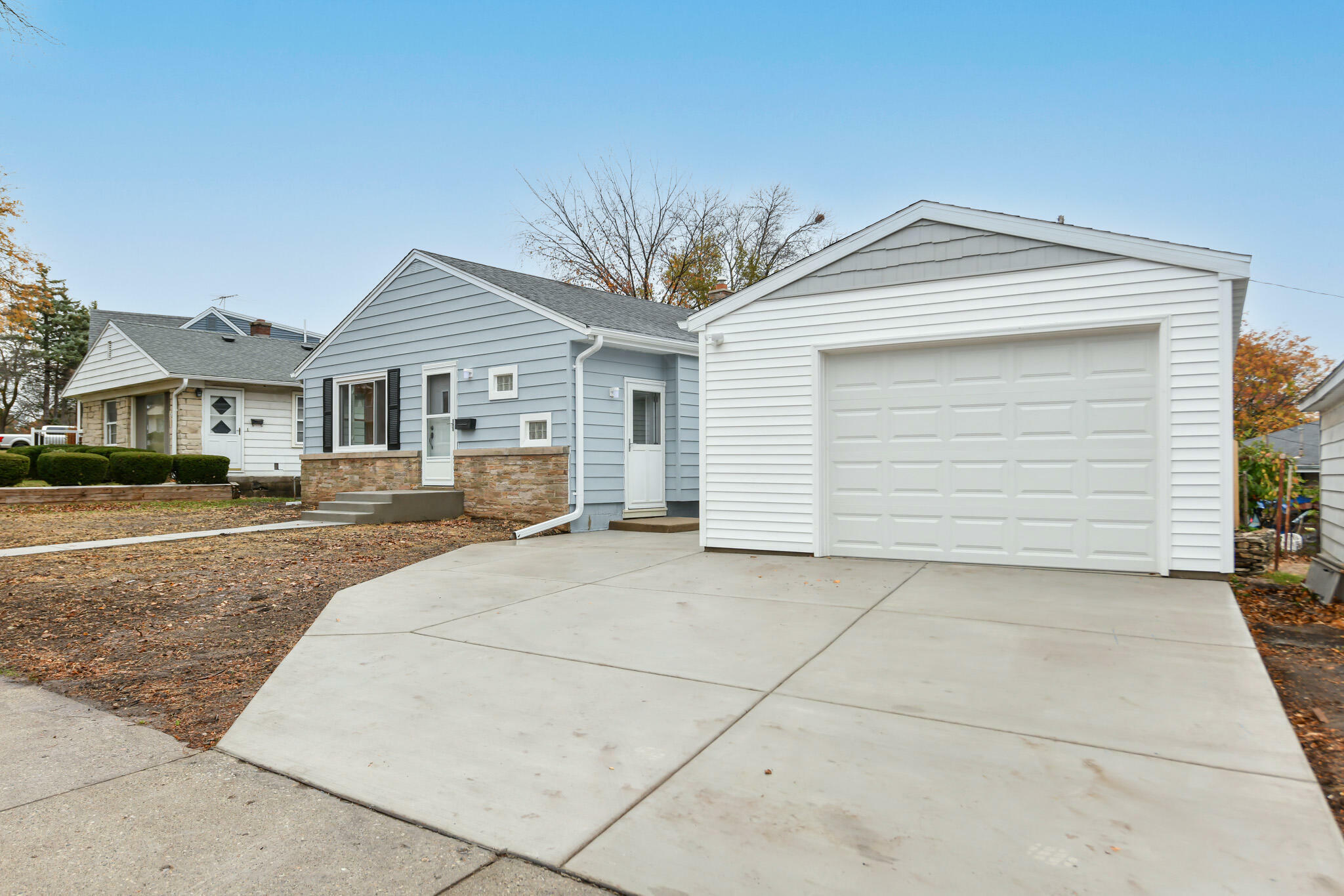 Property Photo:  9413 W Mt Vernon Ave  WI 53226 