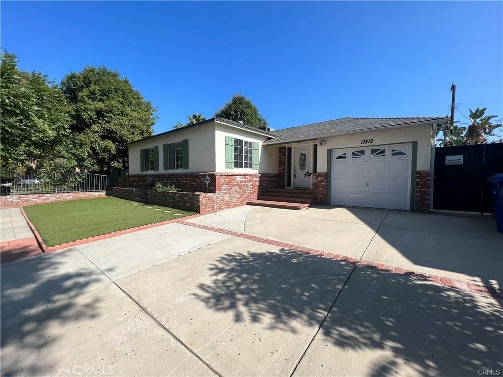 17412 Tiara Street  Encino CA 91316 photo