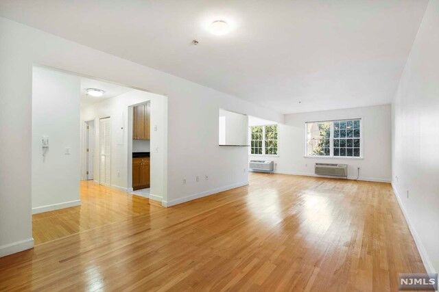 Property Photo:  323 Willow Street 2B  NJ 07666 