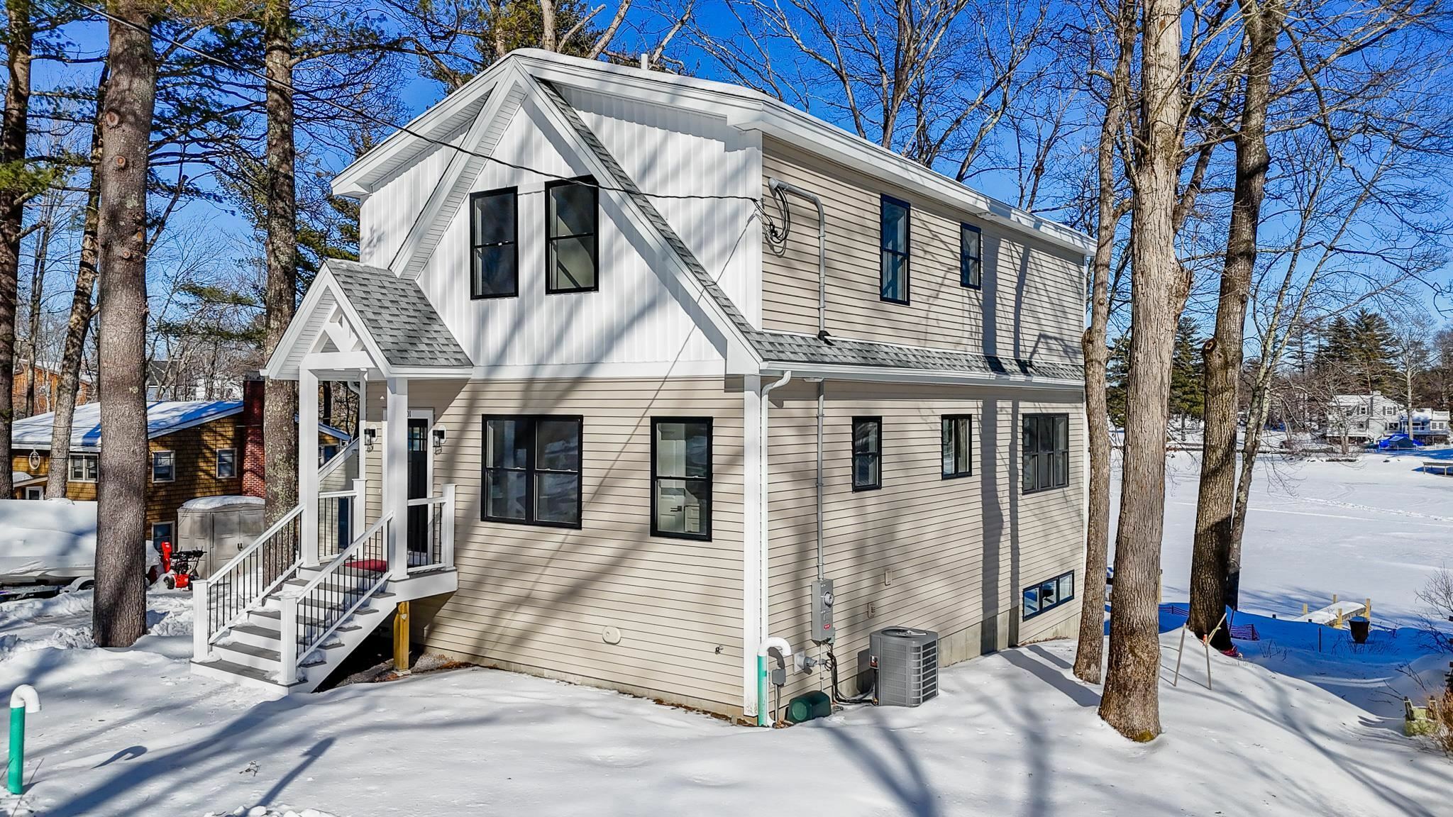 Property Photo:  301 Shore Drive  NH 03079 