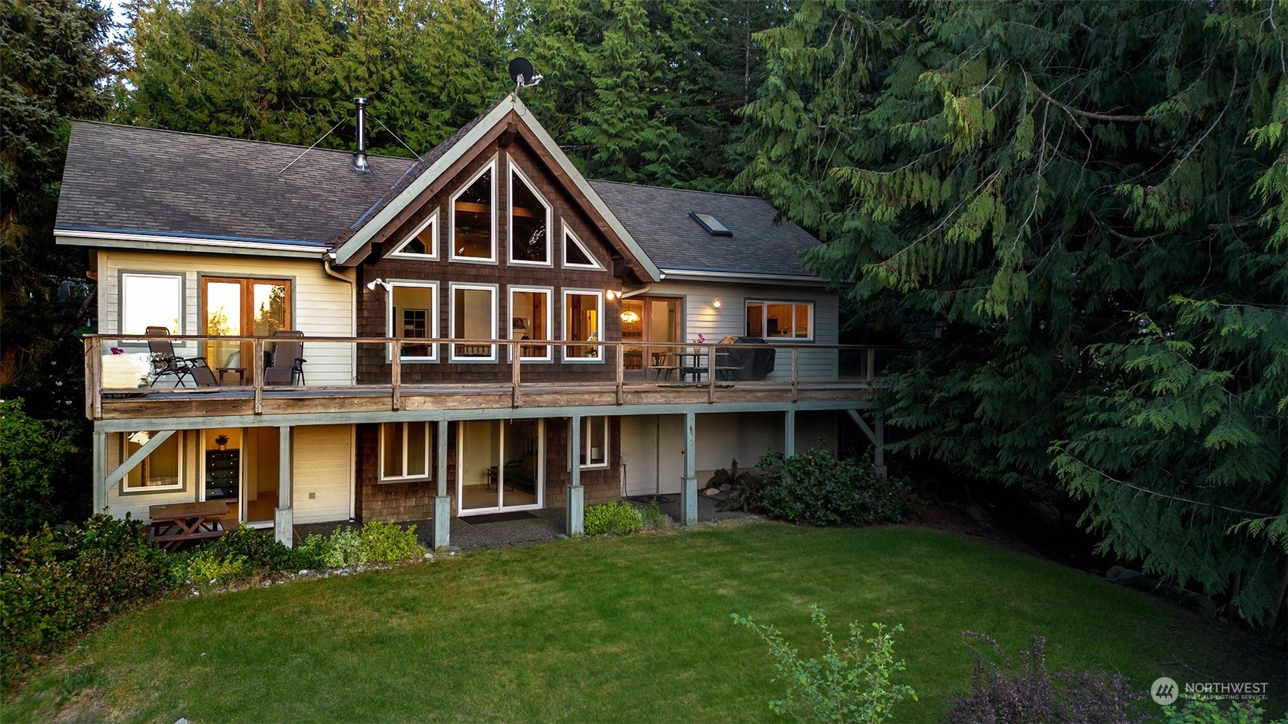 Property Photo:  130 Nelson Lane  WA 98261 