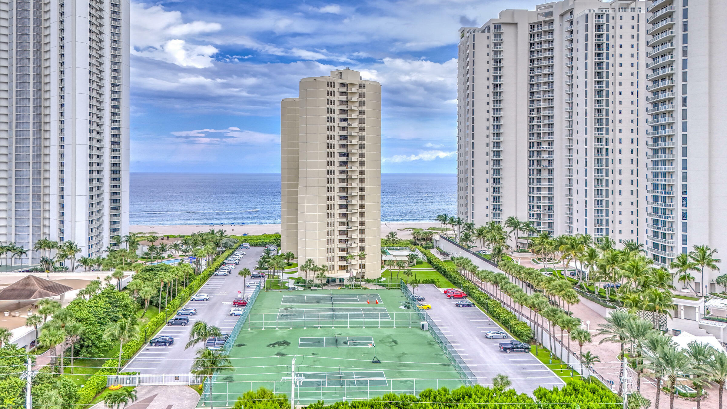 Property Photo:  2800 N Ocean Drive A5b  FL 33404 