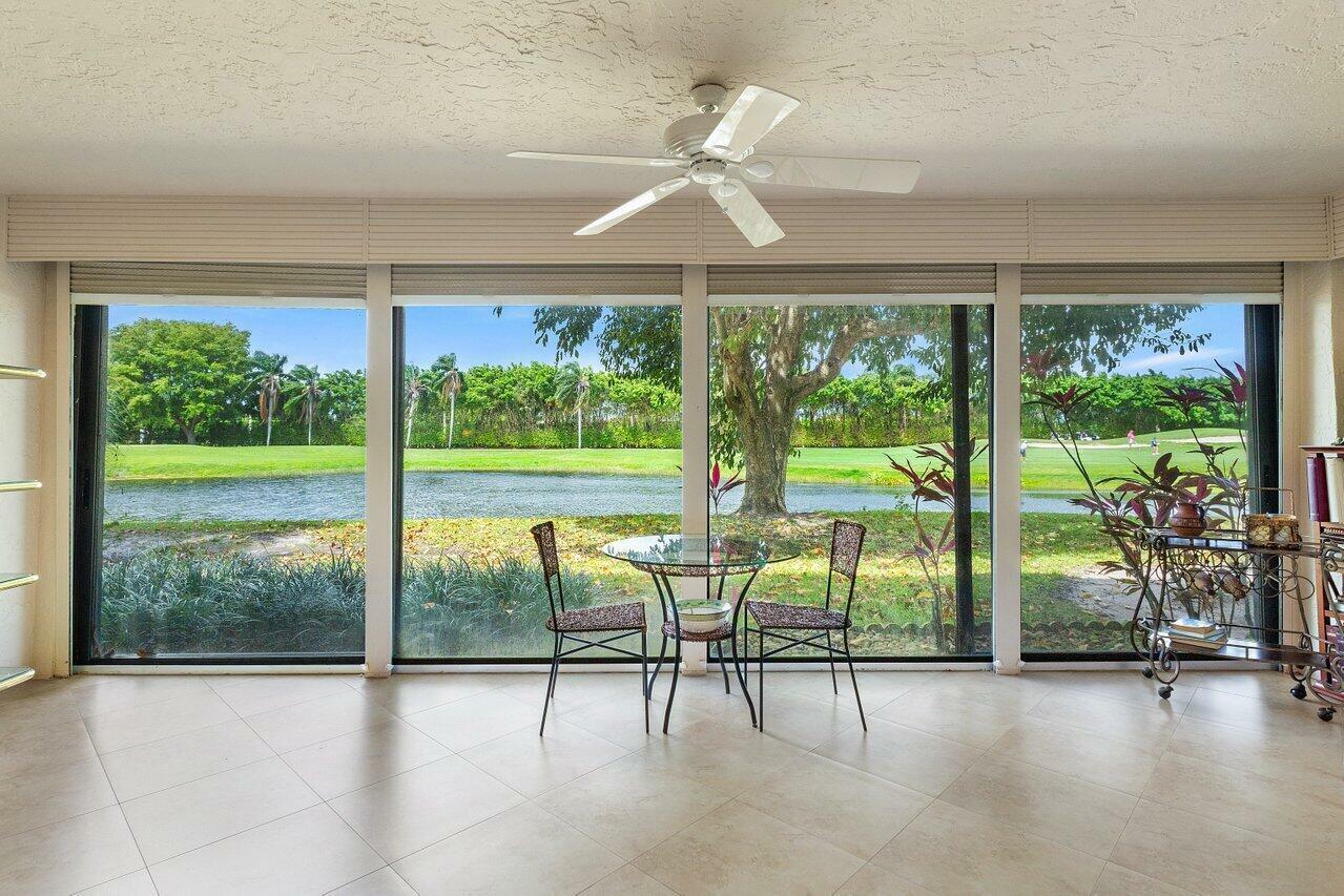 Property Photo: 6432 Aspen Glen Circle FL 33437