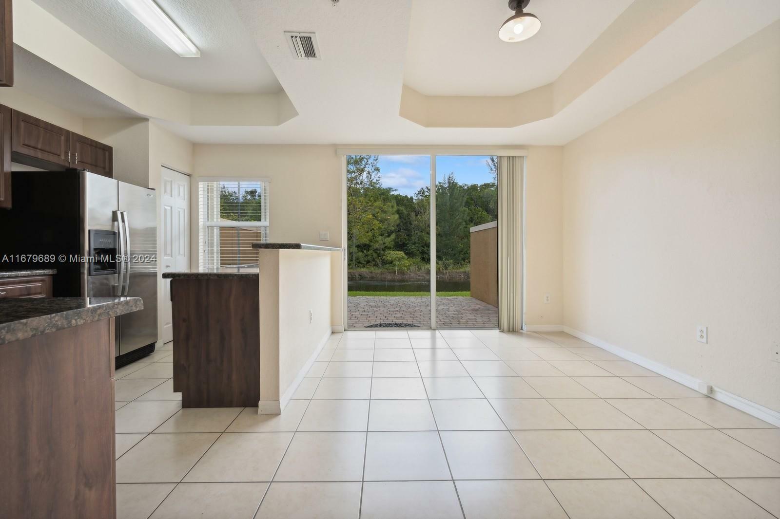 Property Photo:  1039 SW 143rd Ave 1306  FL 33027 