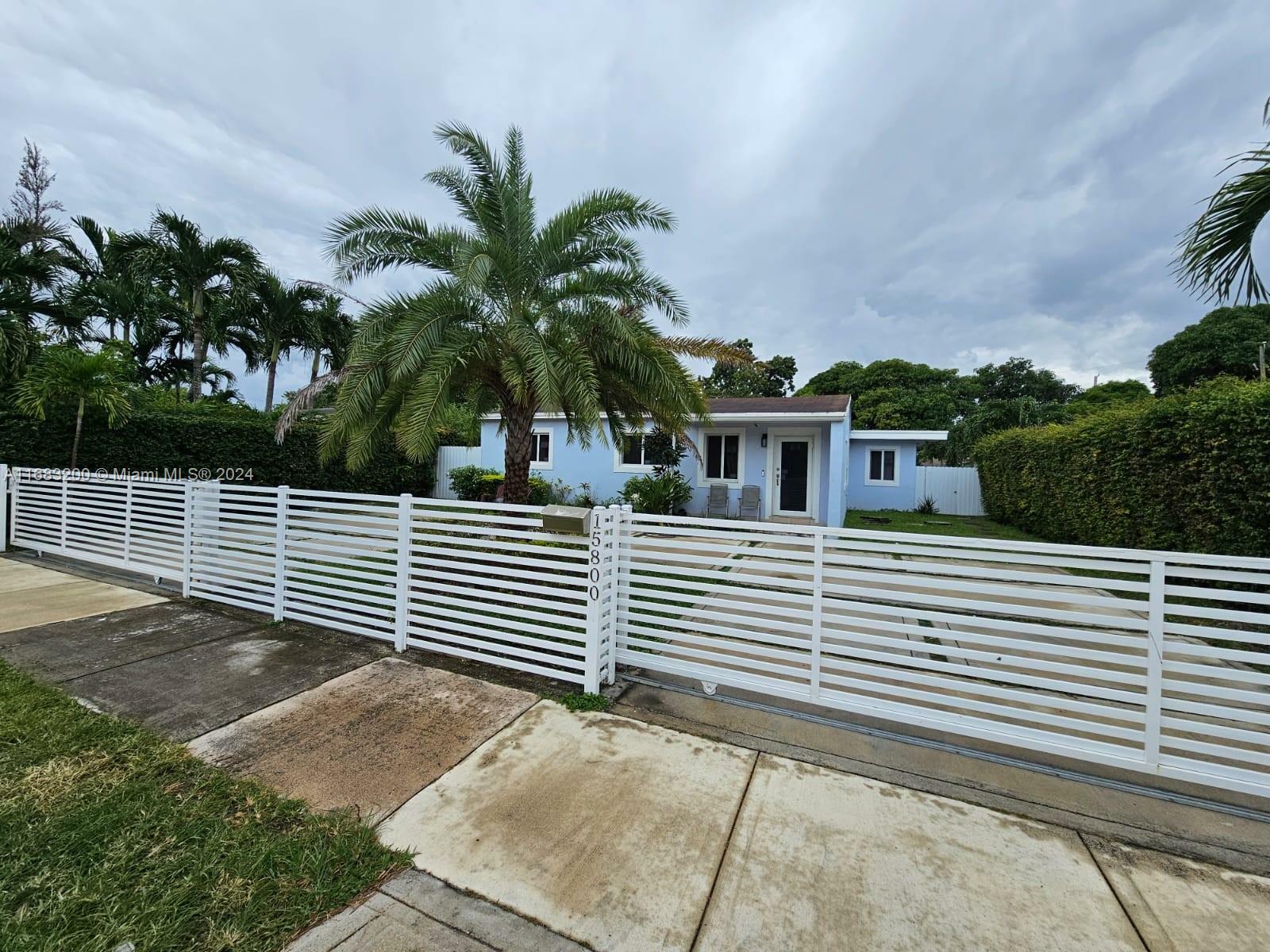 Property Photo:  15800 NE 14 Ct  FL 33162 