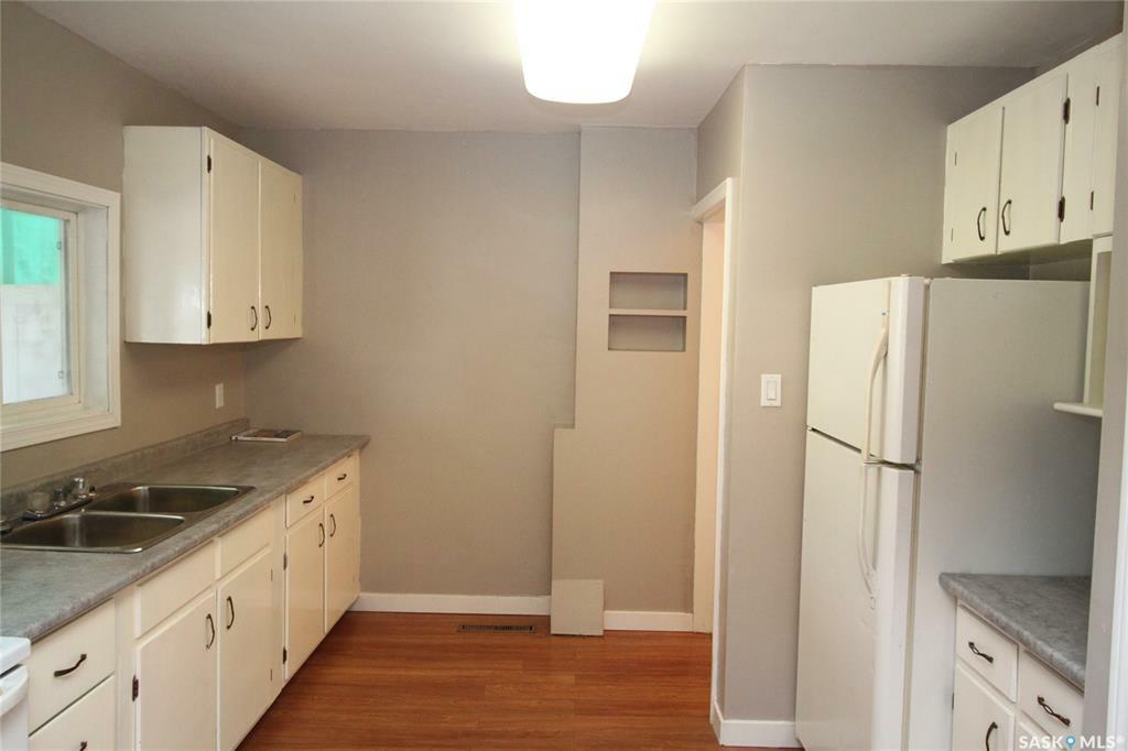 Property Photo:  107 James Street  SK S7N 3N3 