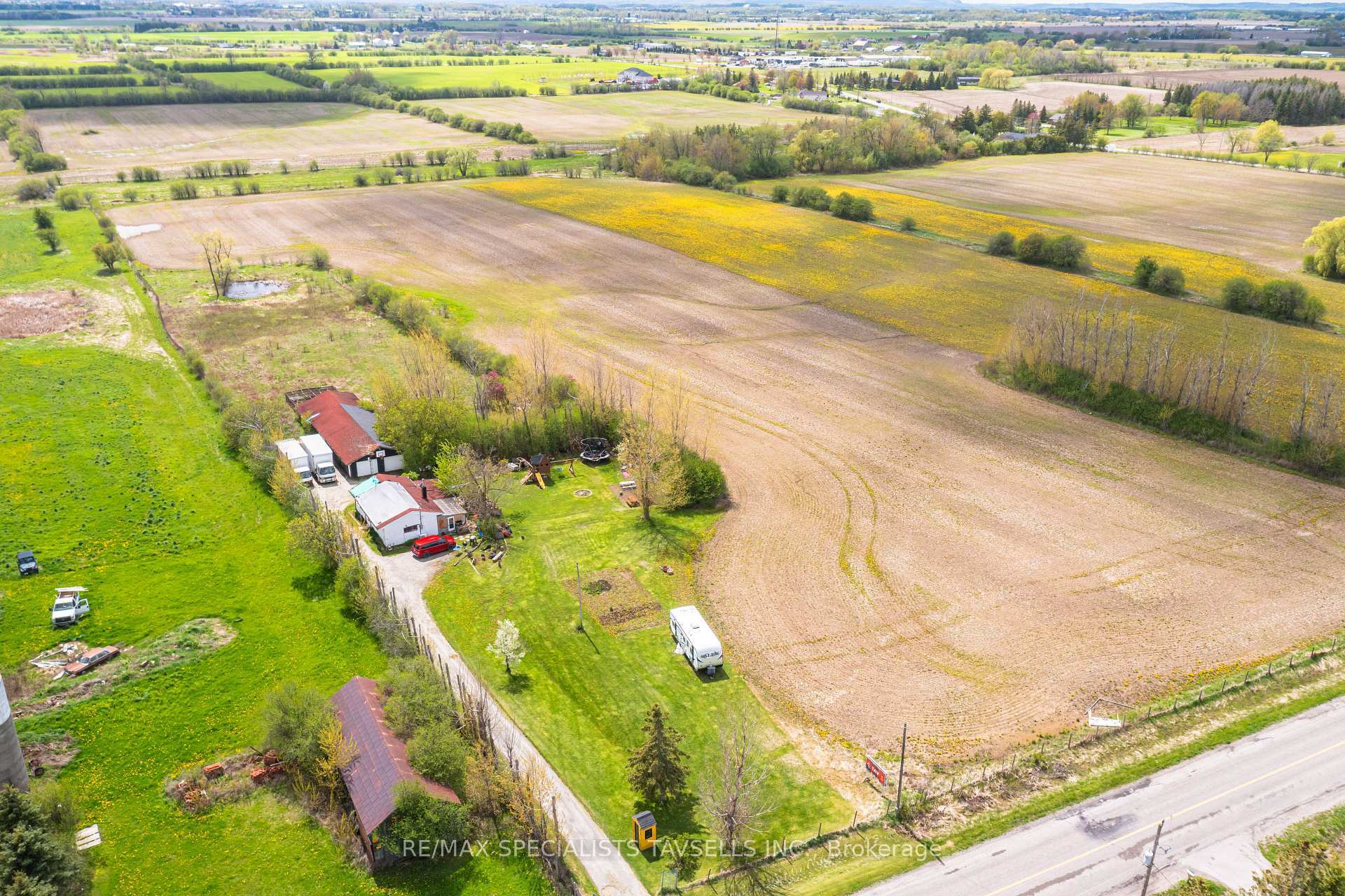 Property Photo: 12864 Innis Lake Road ON L7C 2Y4