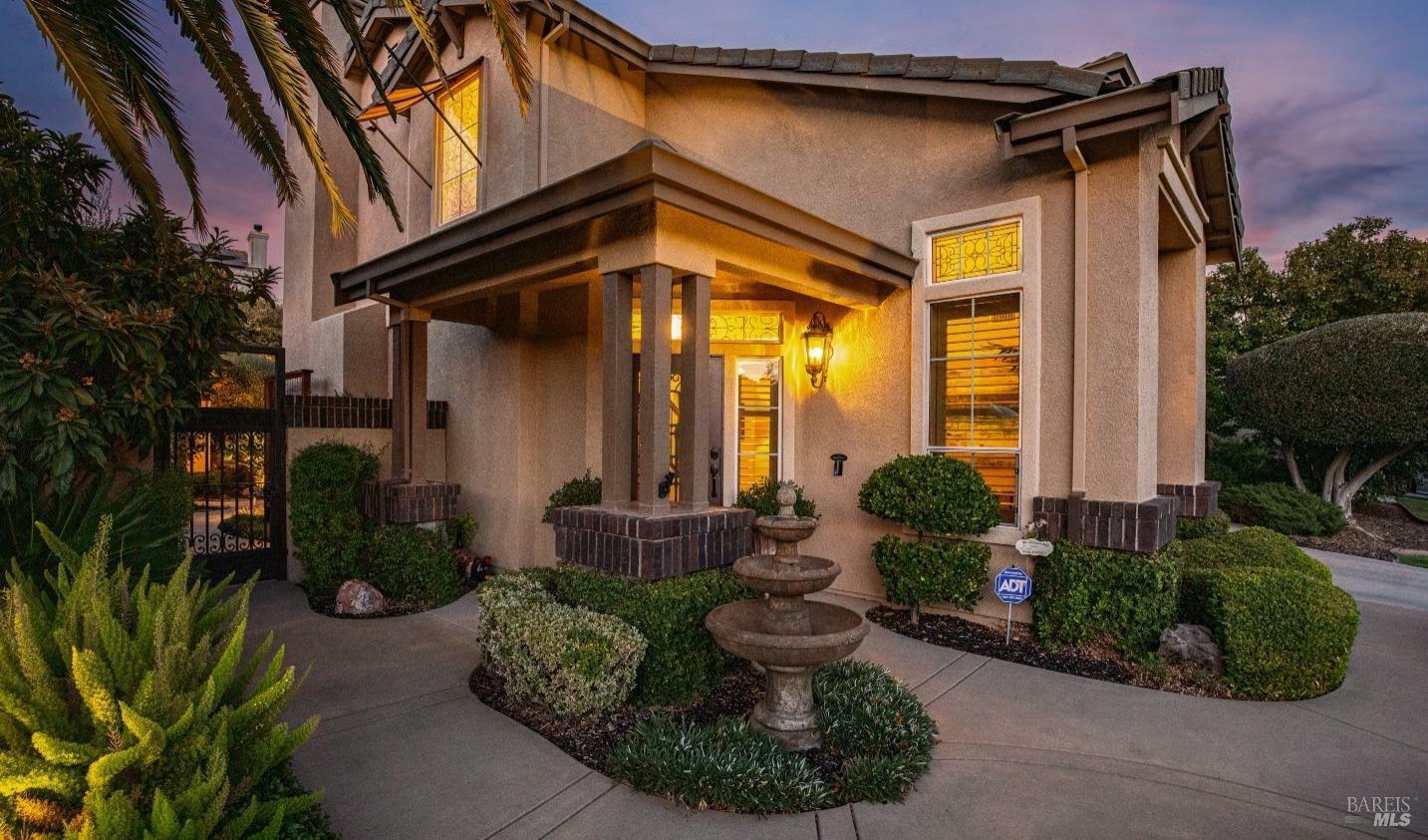 Property Photo:  1001 Woodcrest Court  CA 95688 