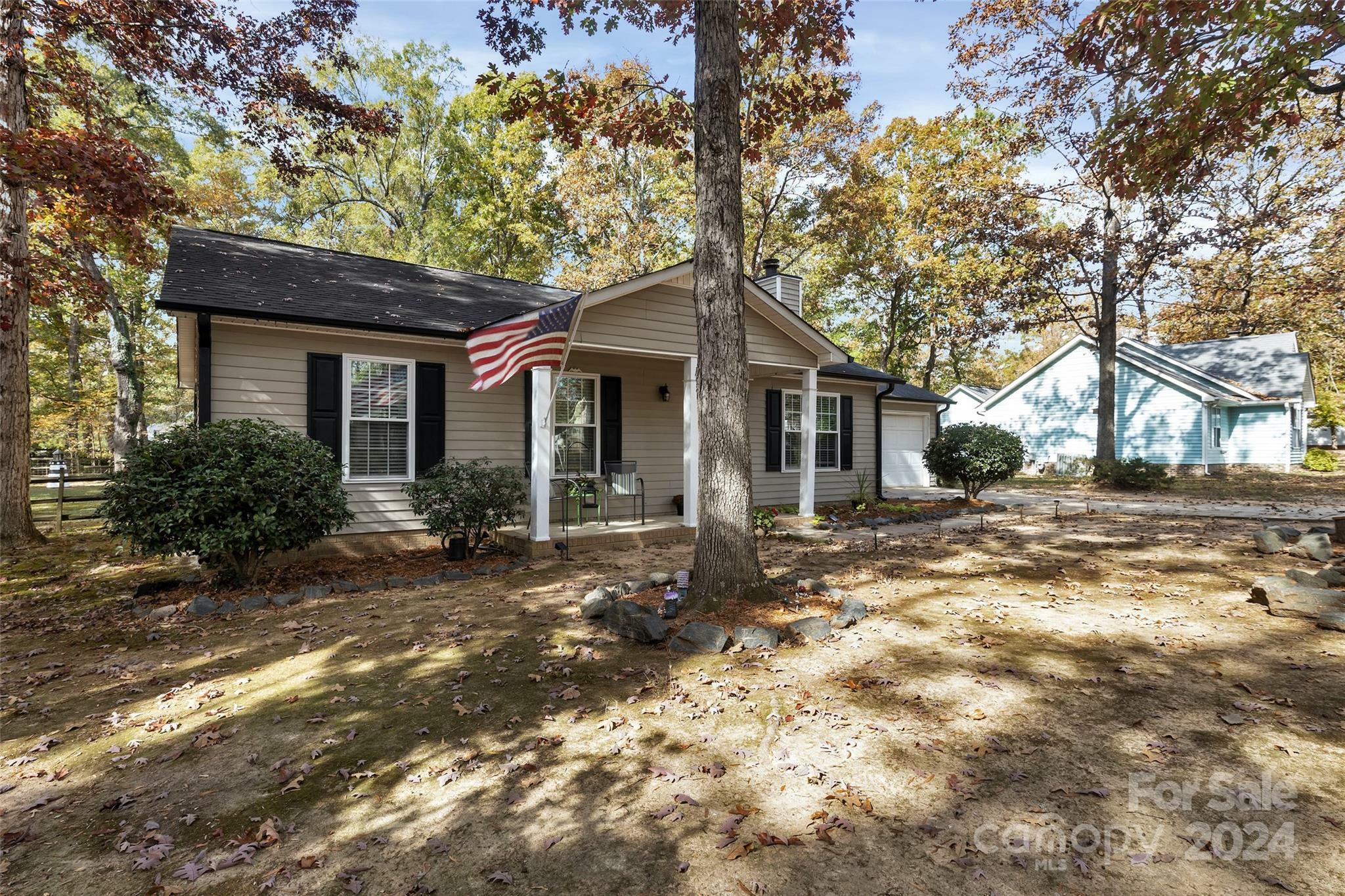 Property Photo:  2204 Wheaton Way  NC 28112 