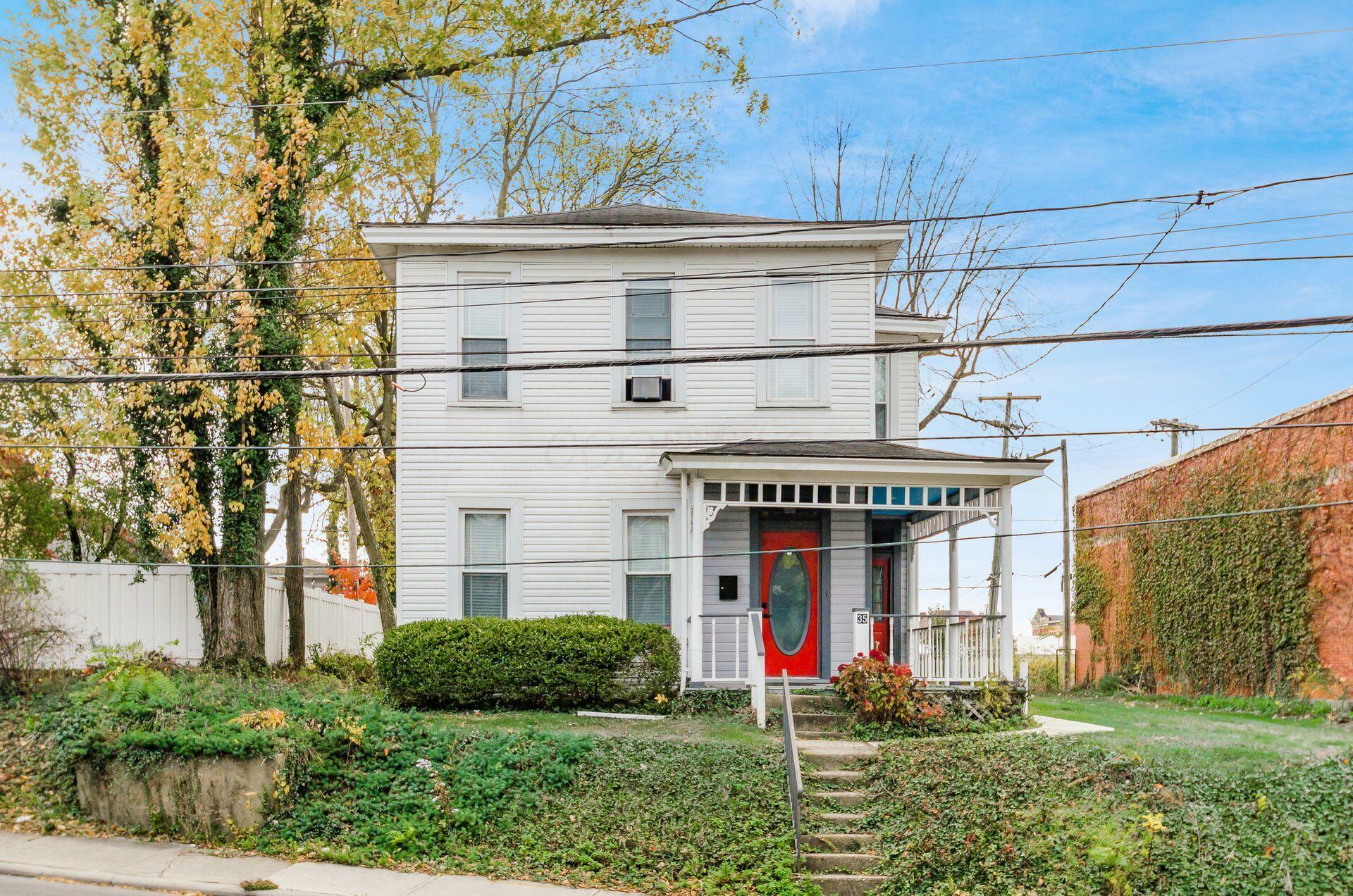 Property Photo: 35 E Arcadia Avenue OH 43202