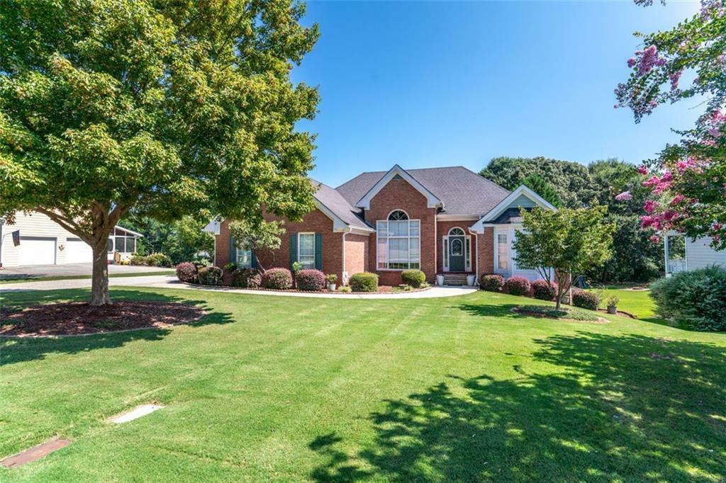 Property Photo:  3152 Planters Mill Drive  GA 30019 