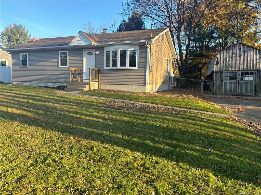 Property Photo: 5 Oak Circle NY 12785
