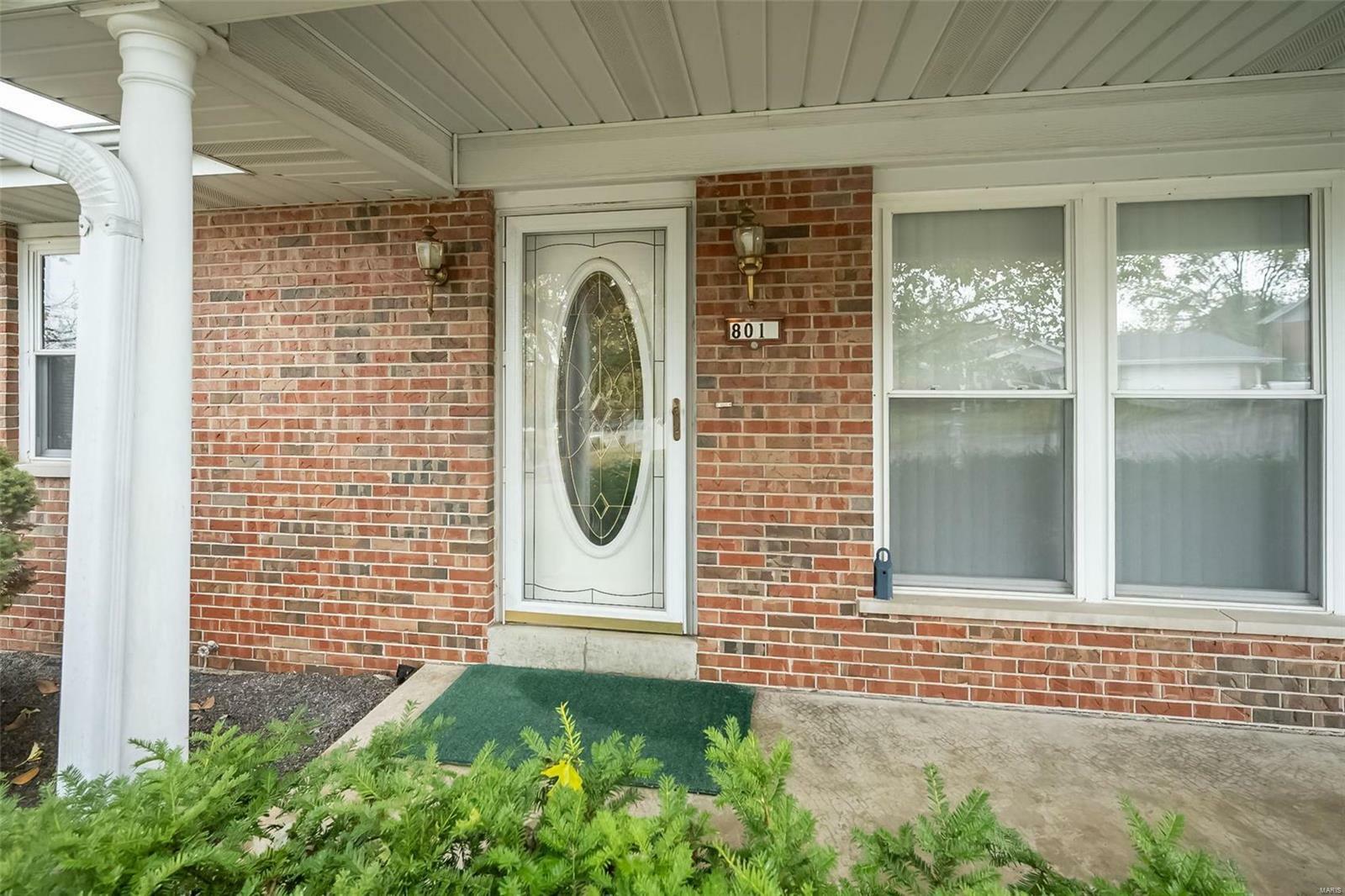 Property Photo:  801 Clarence Drive  MO 63301 