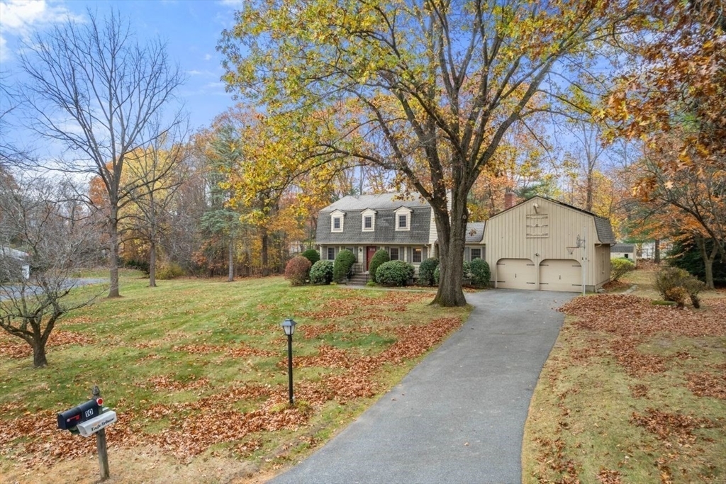 Property Photo:  10 Marie Drive  MA 01810 