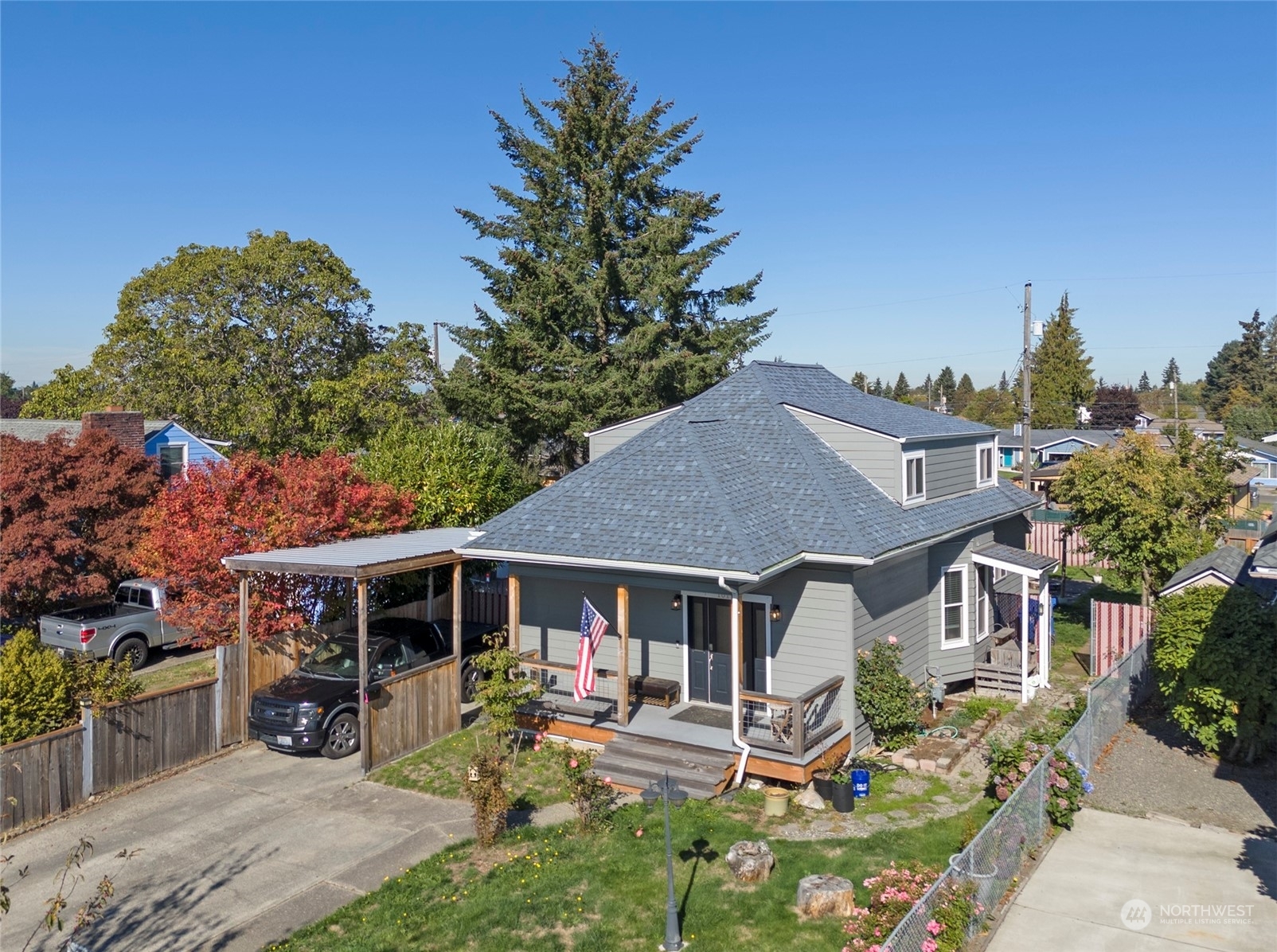 Property Photo:  1017 E 59th  WA 98404 