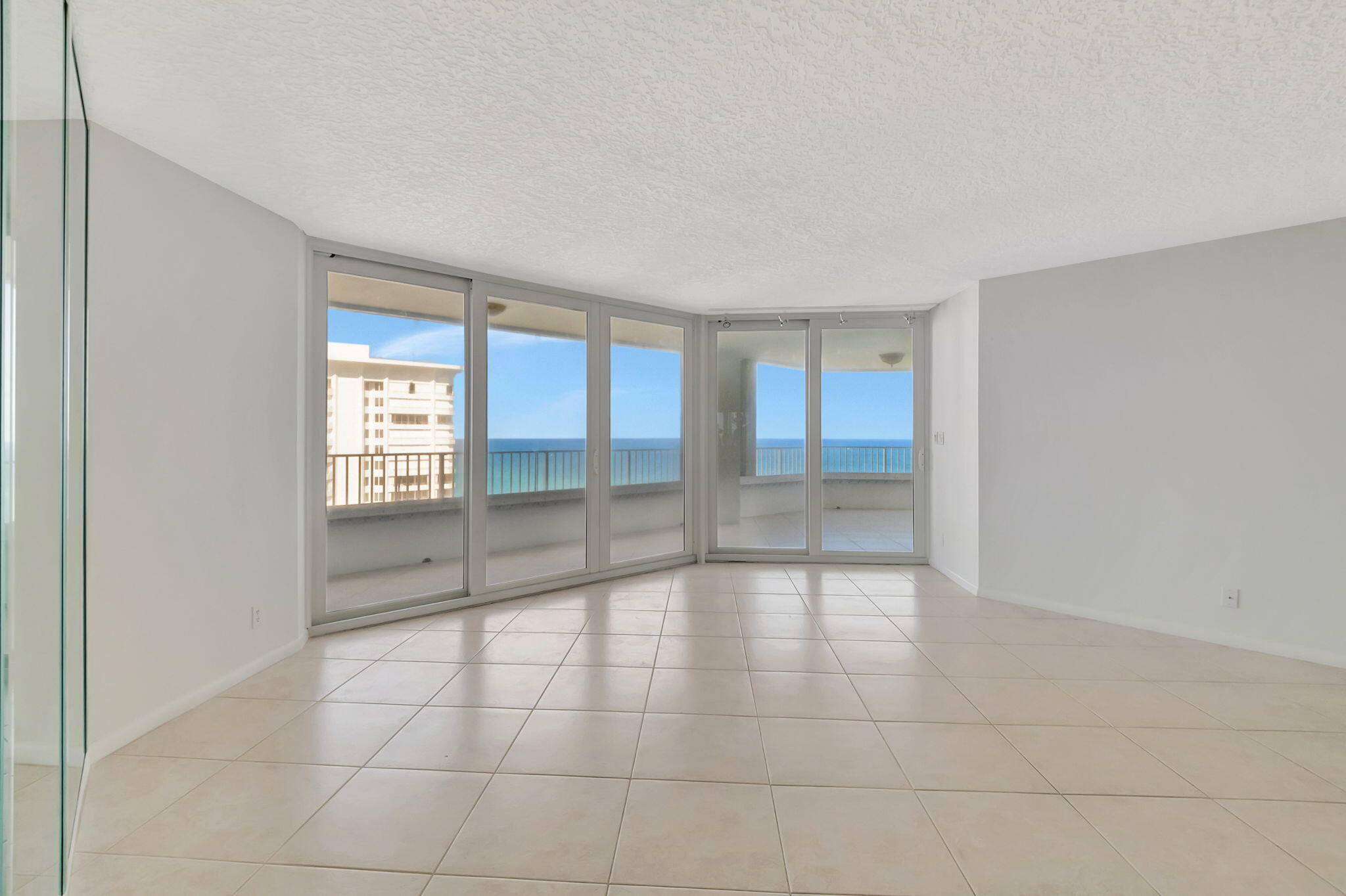 Property Photo:  550 S Ocean Boulevard 2001  FL 33432 