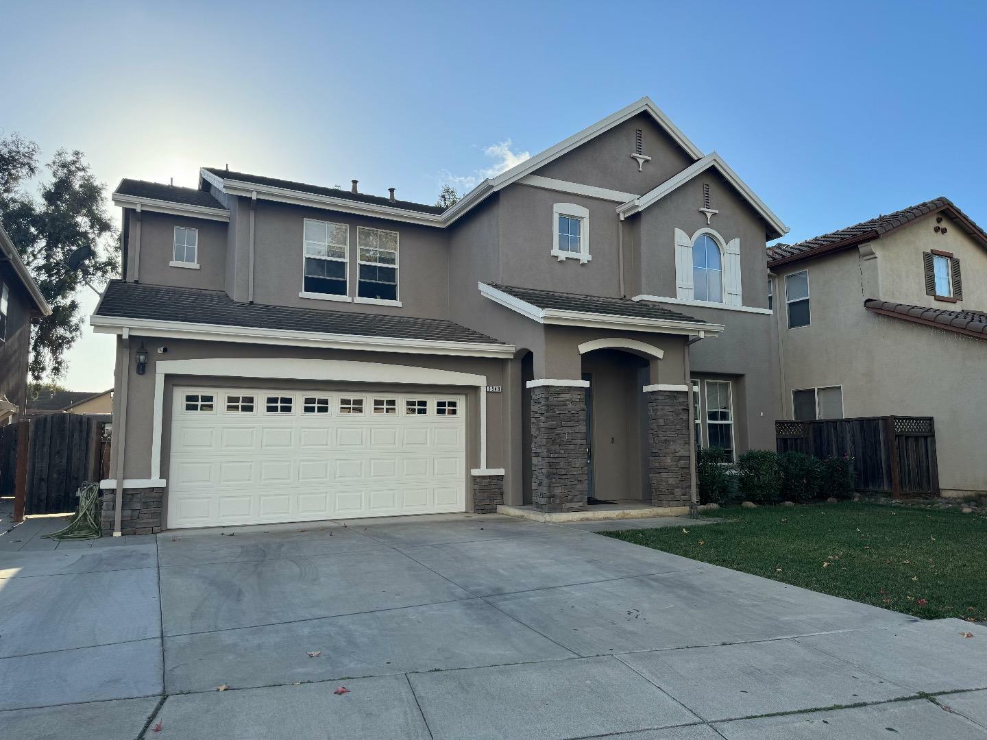 Property Photo:  1548 Verona Court  CA 93905 