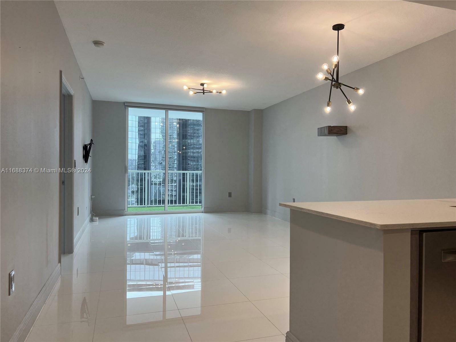 Property Photo:  1250 S Miami Ave 1110  FL 33130 