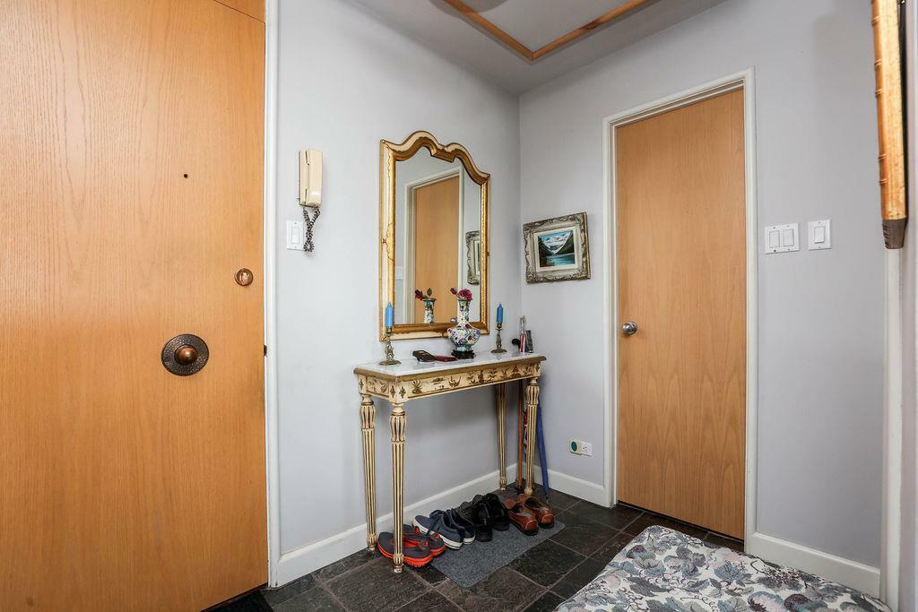 Property Photo:  99 Wellington Crescent  MB R3M 0A2 