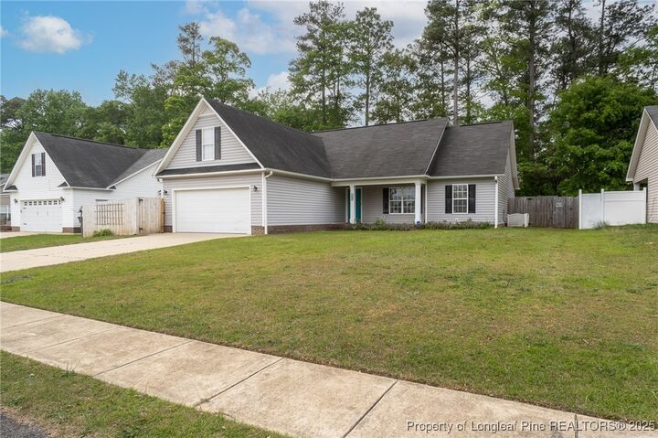 Property Photo: 762 Conestoga Drive NC 28314