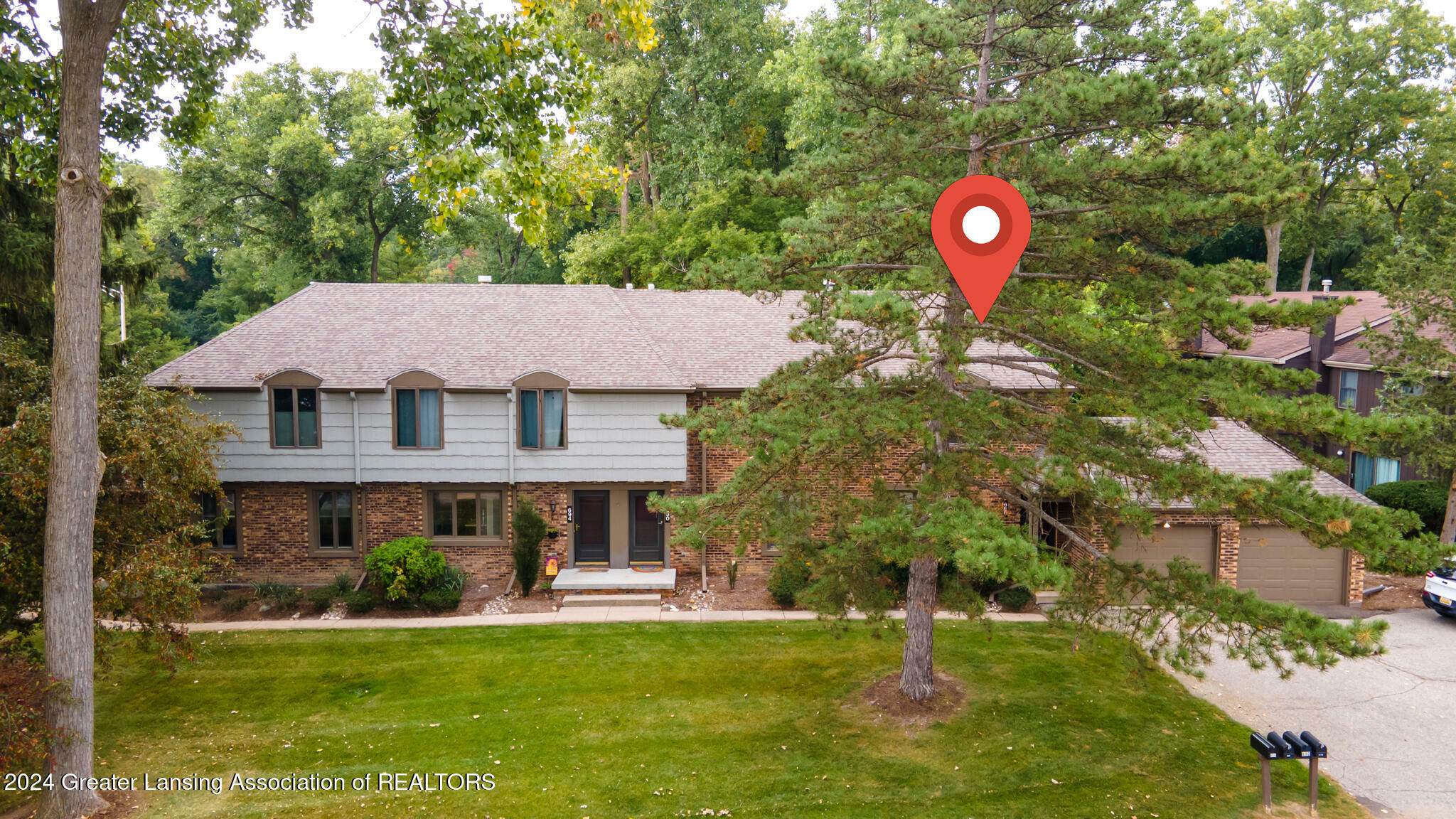 Property Photo:  686 Jaywood Drive  MI 48823 