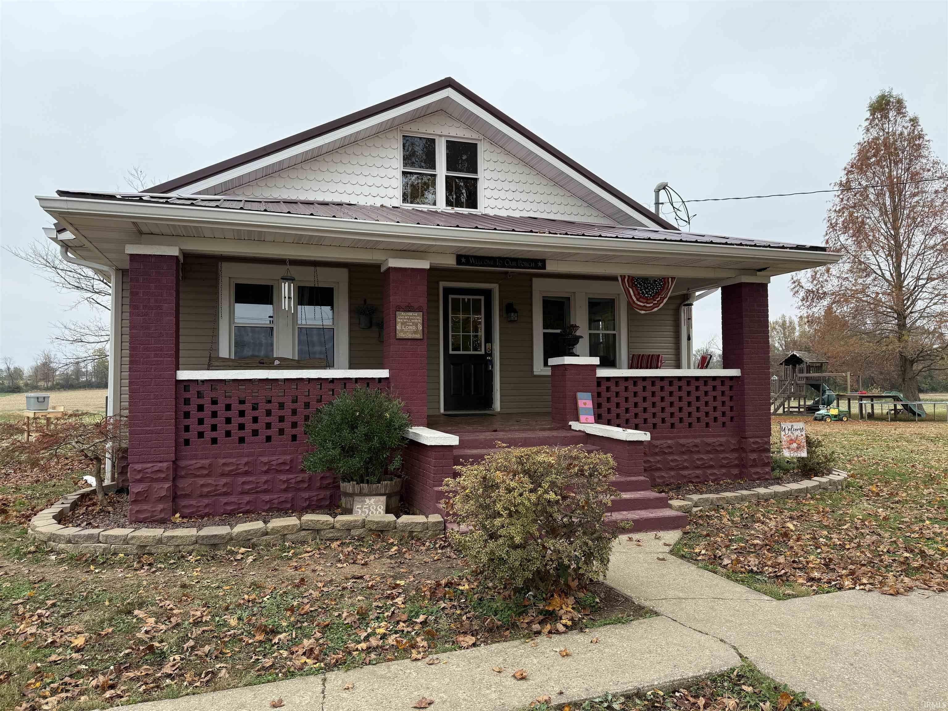 Property Photo:  5588 N Co Rd 850 E  IN 47564 