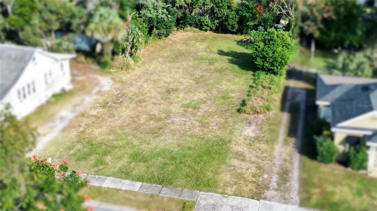 Property Photo:  408 Euclid Avenue  FL 34748 