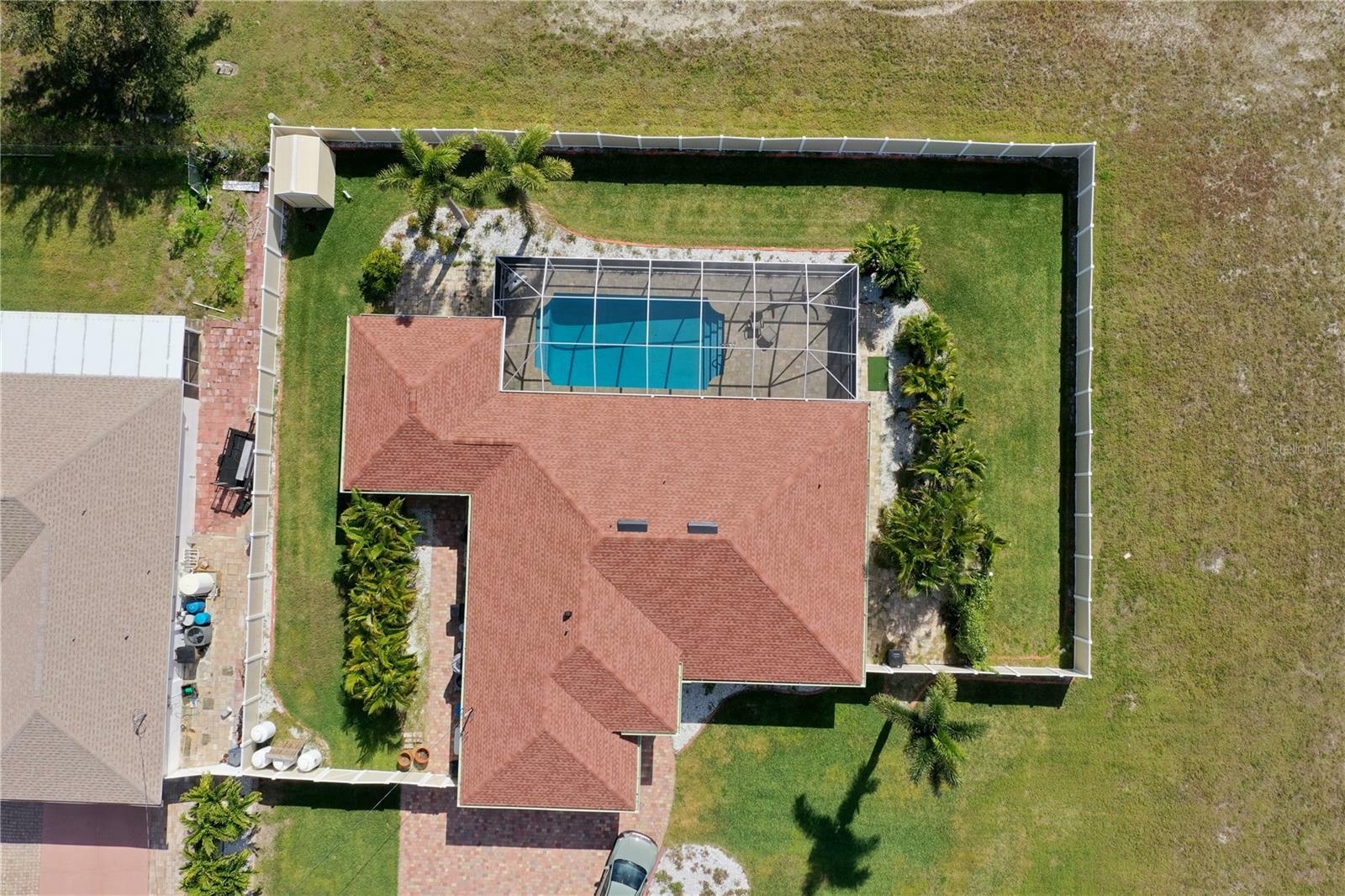 Property Photo:  1118 NW 17th Street  FL 33993 