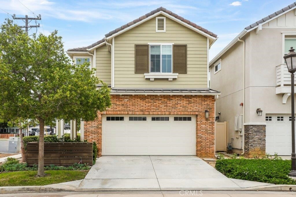 Property Photo: 1638 Latitude S CA 92627