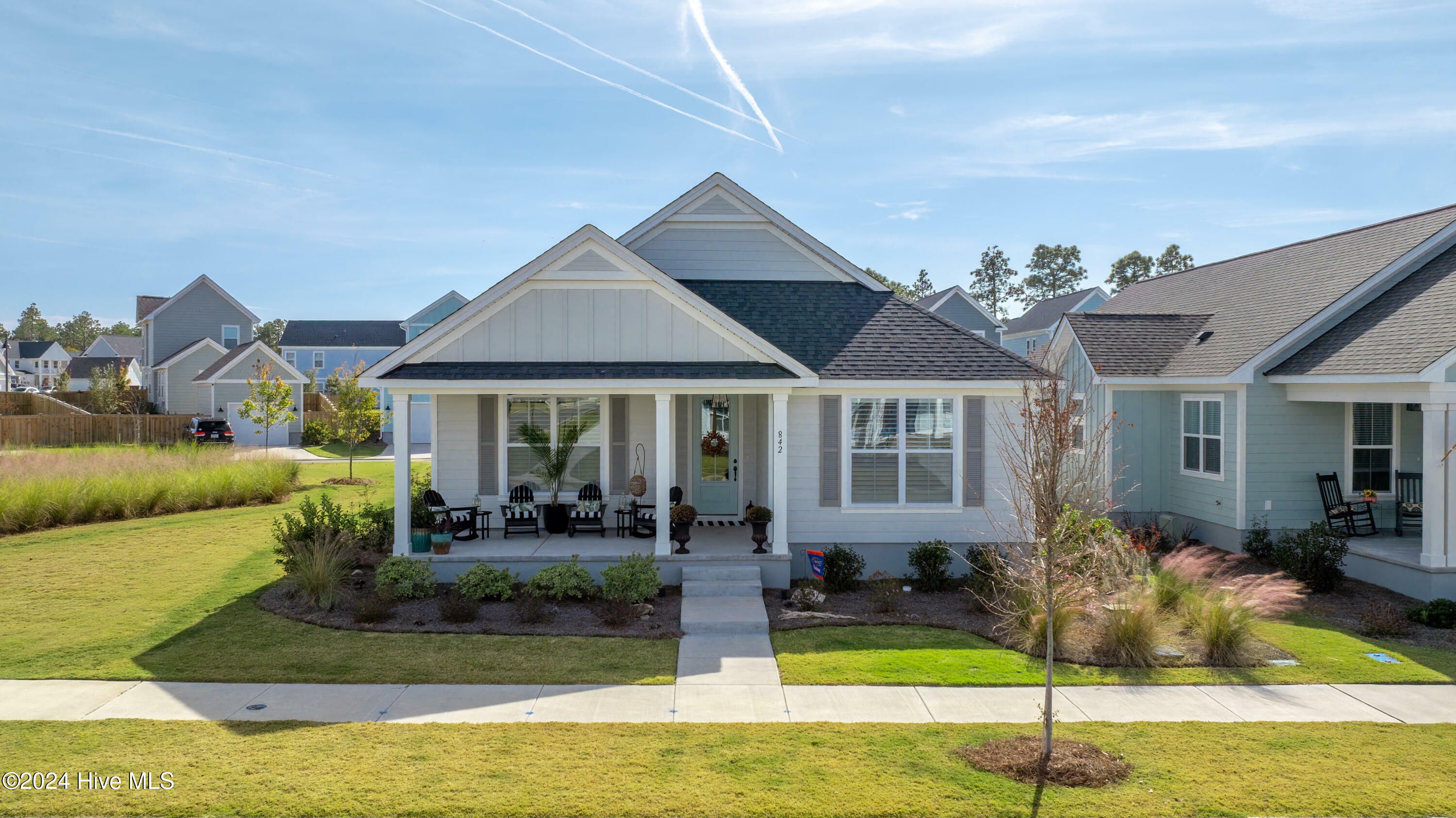Property Photo: 842 Trisail Terrace NC 28412