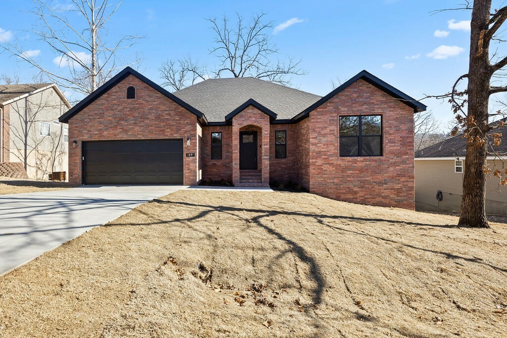 Property Photo: 39 Mansfield Drive AR 72714