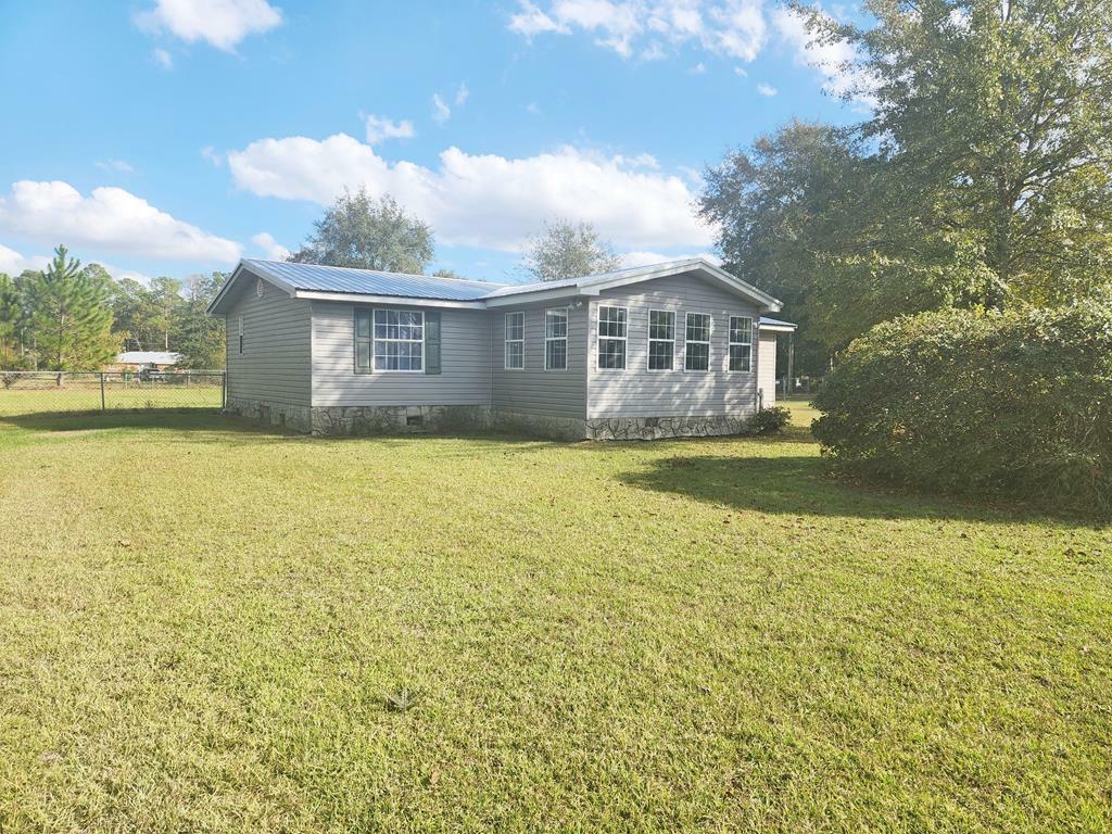 Property Photo:  205 James Drive  GA 31705 