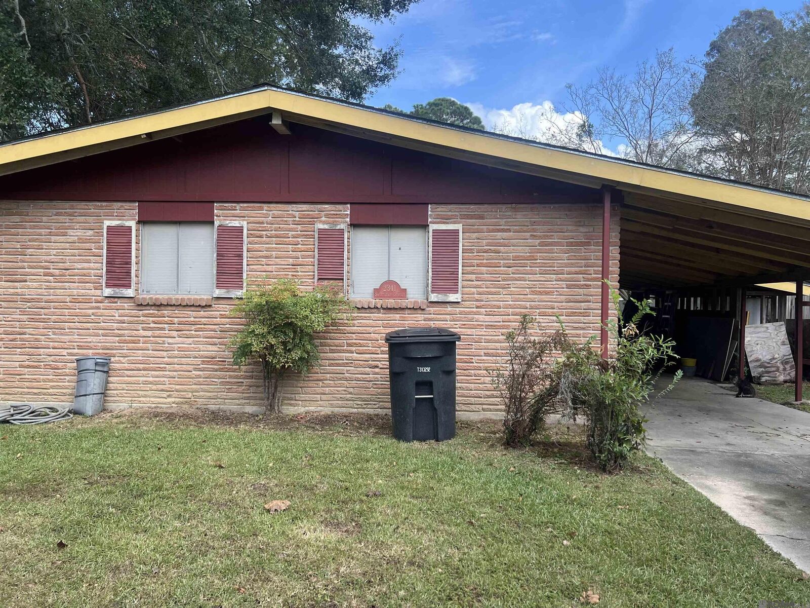 Property Photo: 2341 Sweetleaf St LA 70816