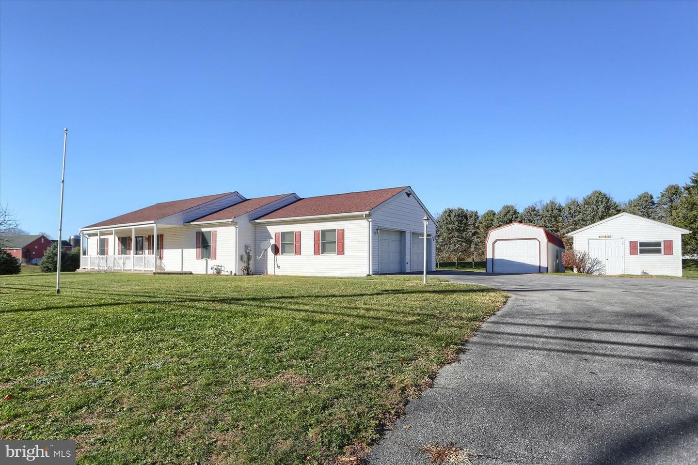 Property Photo:  1208 W Trindle Road  PA 17055 