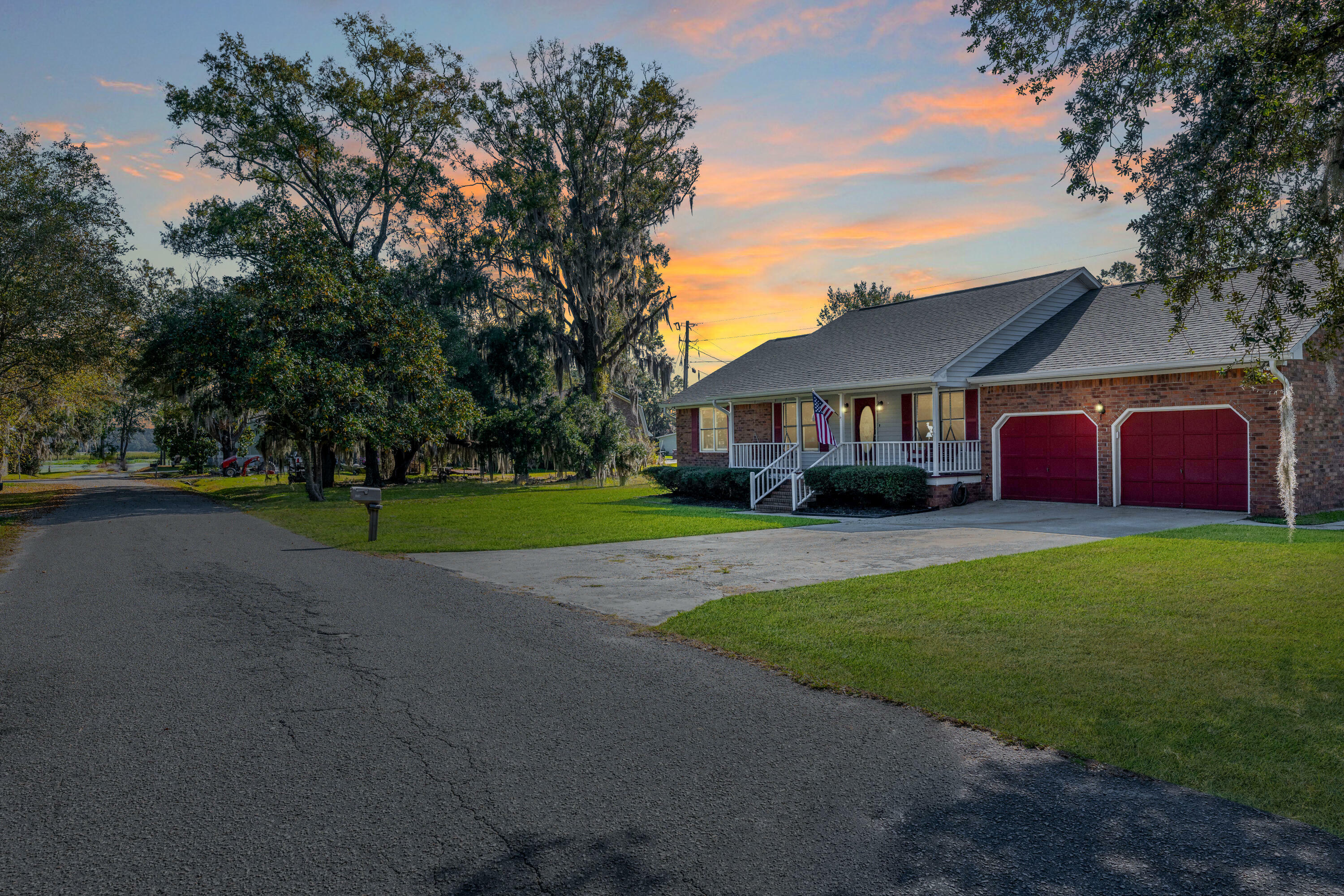 Property Photo:  1802 Wood Duck Road  SC 29461 