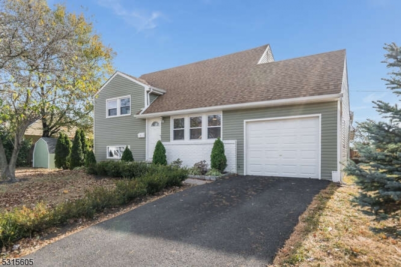 Property Photo:  9 Speer St  NJ 08876 