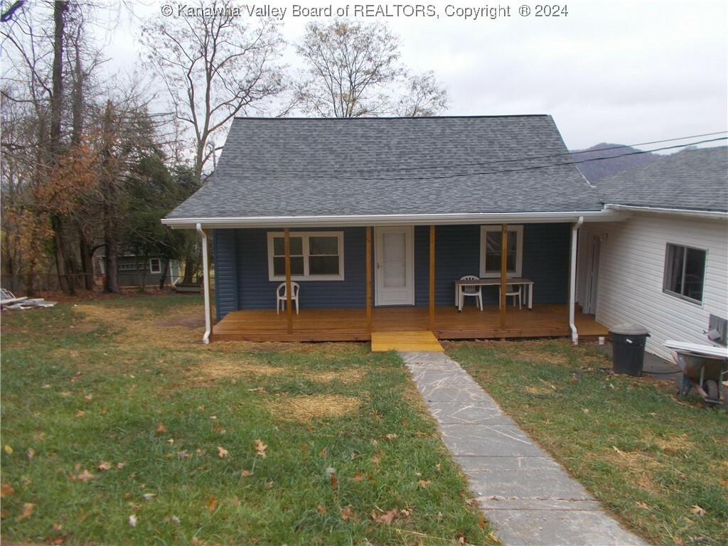 Property Photo:  654 Altamont Avenue  WV 25177 