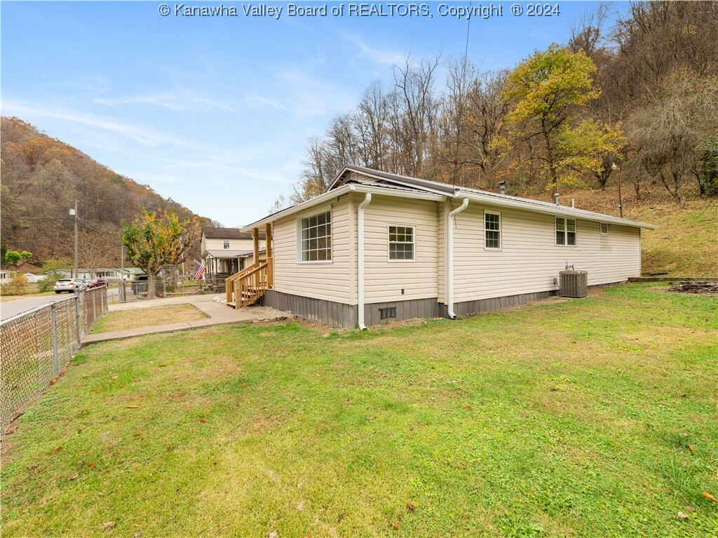 Property Photo:  455 Little Creek Road  WV 25035 