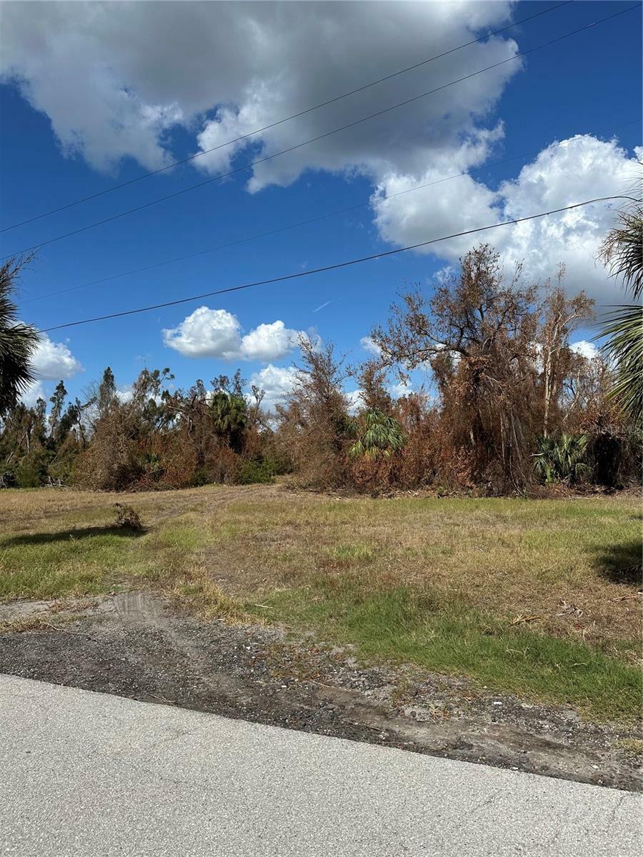 Property Photo:  120 Spaniards Road  FL 33946 