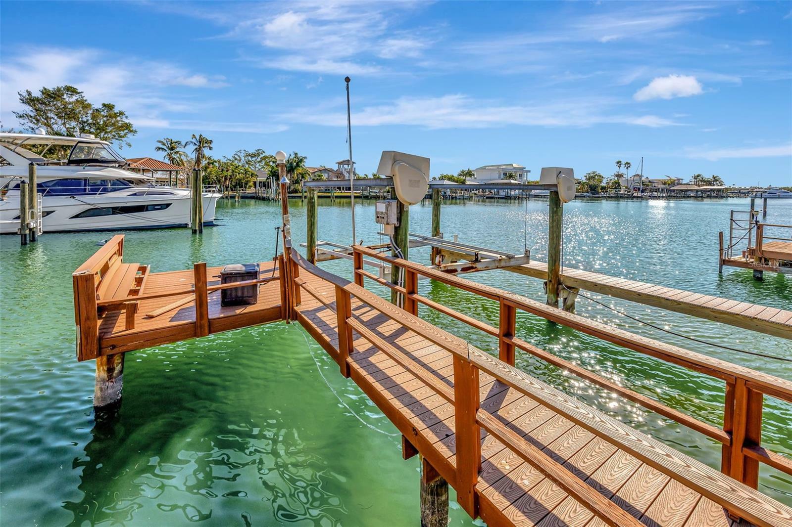 43 Leeward Island  Clearwater Beach FL 33767 photo